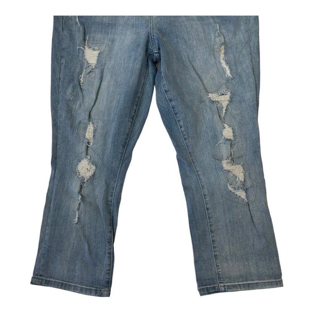 Torrid Denim Crop Skinny Jeans Womens 18 Blue Light Wash Patched Distressed - Picture 8 of 15